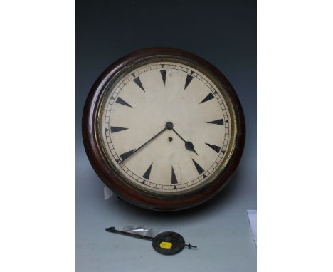 A 19TH CENTURY MAHOGANY CASED ENGLISH CIRCULAR WALL CLOCK WITH SINGLE FUSEE MOVEMENT, the 12'" dial with arrow hour markers, 