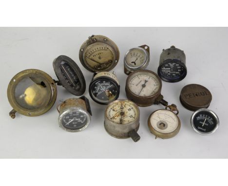 Collection of Various Vintage Gauges and Dials - To include Smiths Oil and Water gauge (GD1502/03), Petrol gauge (PAT No. 225