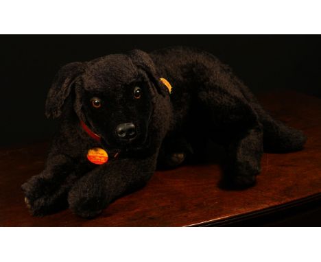 Steiff (Germany) EAN 078736 Lumpi Dog, trademark 'Steiff' button to ear with red and yellow tag, circular cardboard chest tag