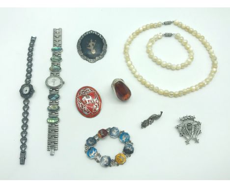 SELECTION OF COSTUME JEWELLERY INCLUDING SOME SILVER