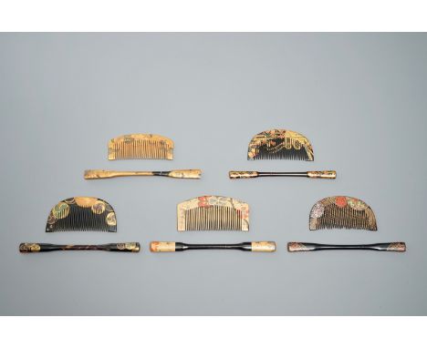Ten sets of Japanese lacquer Kushi combs and Kougai hair pins, Meiji, 19th C. Dim.: 10 x 6 cm (the largest comb)L.: 17,5 cm (