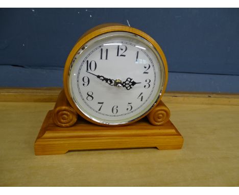 Pine cased mantel clock , battery operated