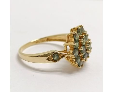 14ct hallmarked gold green stone cluster ring with stone set shoulders - size R½ &amp; 3.8g total weight 