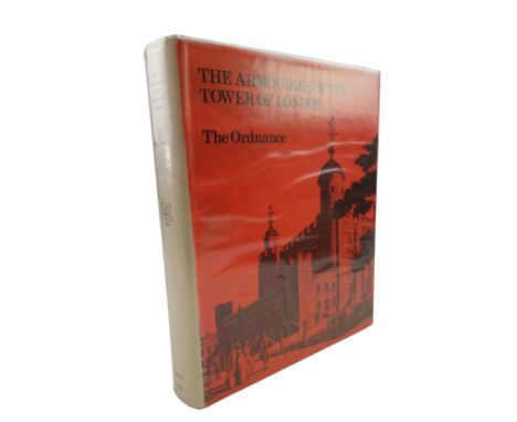 H L Blackmore, "The Armouries of the Tower of London. 1. The Ordnance", HMSO, 1976, 28 cm x 23 cm. [ cannon / artillery ]