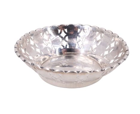 A 1920s silver pierced and reticulated pin dish, having a cusped rim, Harrison Brothers &amp; Howson (George Howson), Sheffie