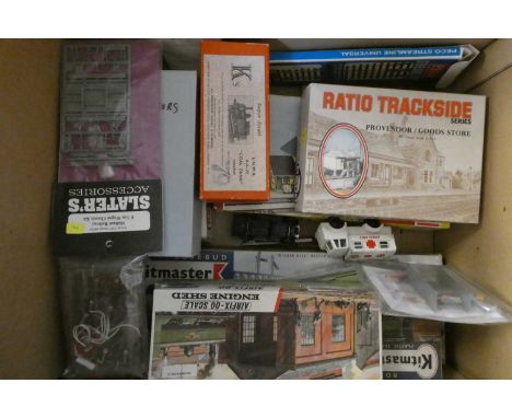 00 scale trackside kits and accessories including building kits by Airfix, Ratio and Superquick and a small quantity of Peco 
