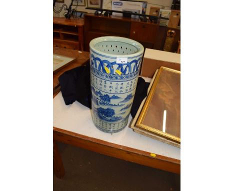 A Chinese ceramic umbrella stand
