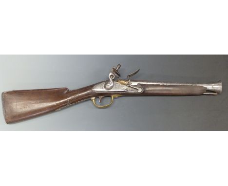 Flintlock hammer action blunderbuss with brass trigger guard and flash pan, steel ram-rod and butt plate and 13.75 inch flare