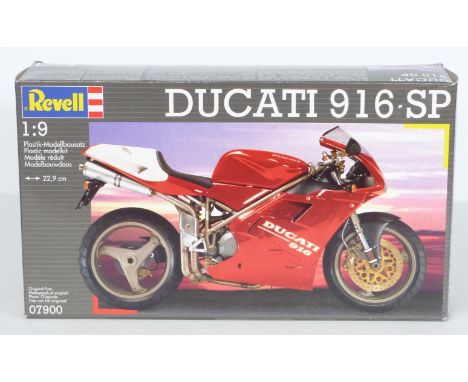 Revell 1:9 scale Ducati 916 SP model motorbike kit 07900, in original box&nbsp;
