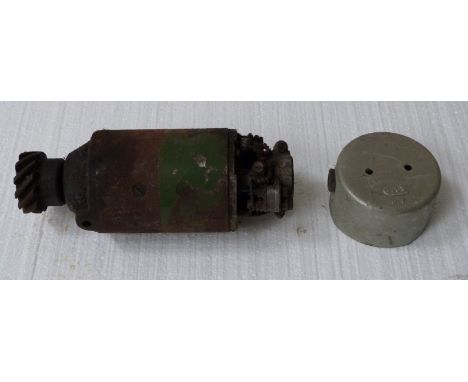 Austin Seven magneto engine type dynamo and end cover&nbsp;