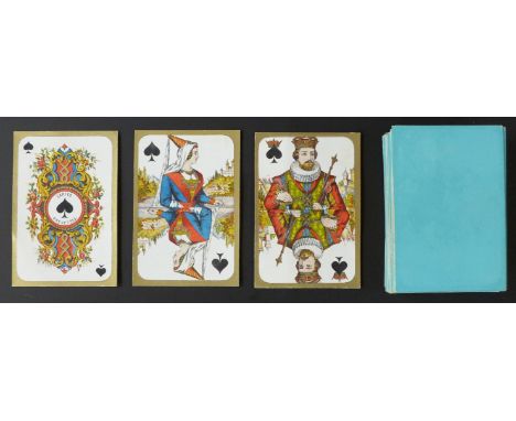 Daveluy, Bruges, Belgium playing cards. Cartes Moyen-Ages. Double ended courts. Highlighted in bright gilt including borders,