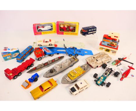 Corgi Toys - Dinky Toys - Matchbox - Others - A mixed group of predominately unboxed, with some boxed diecast model vehicles 