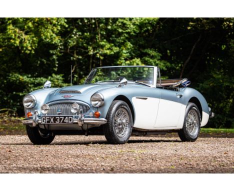Imported by our vendor from California, the Phase II BJ8 was the ultimate iteration of the venerable 'Big Healey'. The Austin