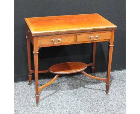 An Edwardian satinwood crossbanded mahogany rectangular card table, folding top enclosing an inset baize lined playing surfac