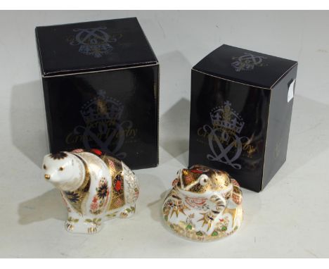 A Royal Crown Derby Paperweight, Old Imari Frog, limited edition, gold stopper, certificate, 68/4,500, boxed; another, Old Im