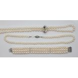 1 Perlclip/Brosche WG 14ct. mit kleinen Brillanten