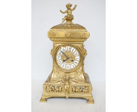 Large & impressive brass mantle clock set with cherubs Height 50 cm 