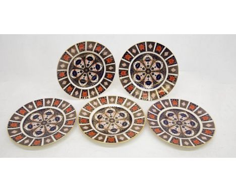 Five Royal Crown Derby 1128 Imari pattern large dinner plates, first quality