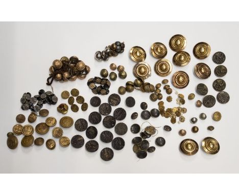A large collection of army and navy themed buttons (Q)