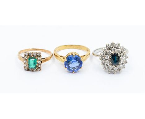 A sapphire and diamond set cluster white gold ring, size S, unmarked, total gross weight approx 7.4gms, a green tourmaline an