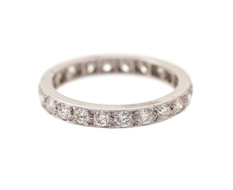 A diamond full set eternity ring, set with round brilliant cut diamonds with a total diamond weight approx 1.10carat, unmarke