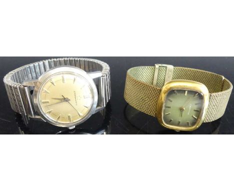 A circa 1960 gent's Eternamatic steel cased automatic wristwatch, case dia.35mm, on replacement expanding link bracelet; toge