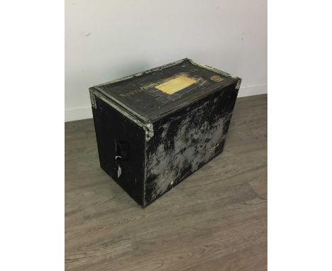 NORTH BRITISH RAILWAY CO. LACQUERED TIN TRUNK,61cm wide