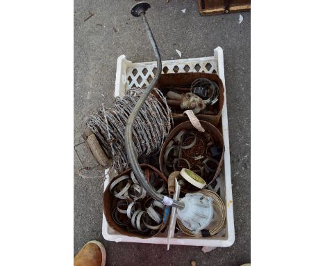 TRAY OF MIXED IRONMONGERY TO INCLUDE JUBILEE CLIPS, NAILS, BARBED WIRE AND A SWAN-NECK LAMP