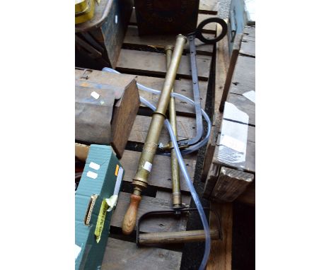 VINTAGE OIL PUMP