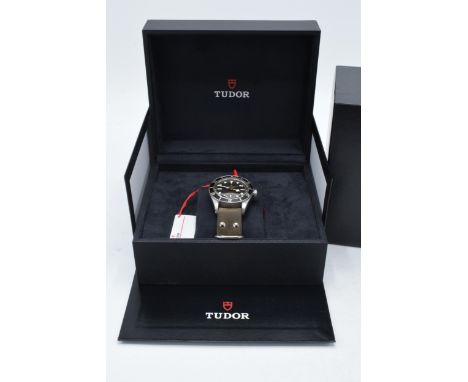 Boxed Tudor Black Bay 58 39mm gentleman's wristwatch, Chronometer, model 79030N, with box and papers. 5 year warranty from 01