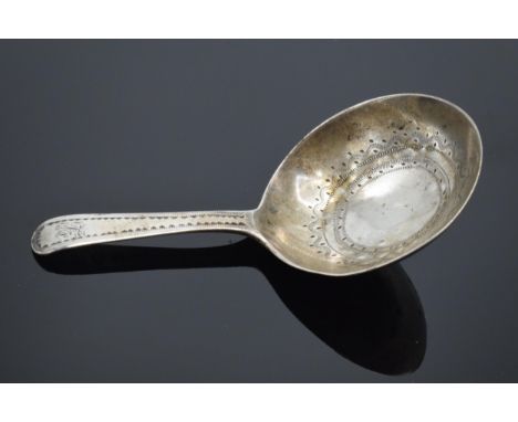 Georgian hallmarked silver caddy spoon, 8cm long, 10.0 grams.  