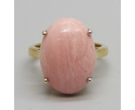 A silver gilt, Rhodochrosite cabochon ring, O 