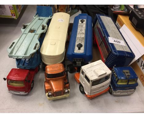 FOUR CORGI WAGONS WITH TRAILER TO INCLUDE A EXPRESS SERVICE, TANKER, NATIONAL RACING STABLES AND A CAR TRANSPORTER 