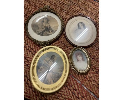 FOUR OVAL FRAMED PORTRAIT PICTURES ONE BEING IN ORNATE GILT FRAME 