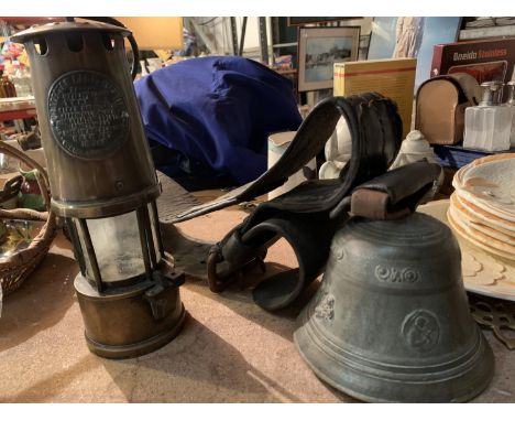 THREE BRASS ITEMS TO INCLUDE ECCLES MINERS LAMP, BELL ON LEATHER STRAP AND A TOASTING FORK 
