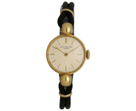 PATEK PHILIPPE Damenarmbanduhr Hübsche Uhr von ca. 1936-1940 in Gelbgold 18K mit Lünette in Gelbgold 18K.Uhrwerk Handaufzug m