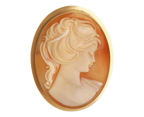 (*) Gold-Broschen-KonvolutSet bestehend aus 7 antiken Broschen:1 Portrait-Brosche Achat in Gelbgold 14K verziert mit 4 unbeha
