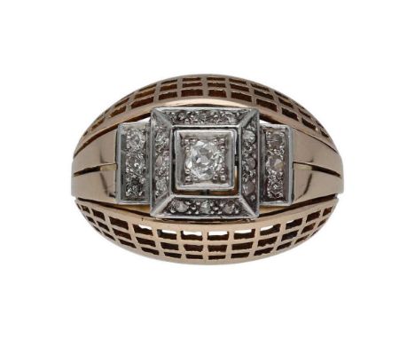 Diamant-RingAntiker Ring in Roségold/Weissgold 18K mit seitlich offener Schiene und Altschliff-Diamanten von zus. ca. 0,5 ct 