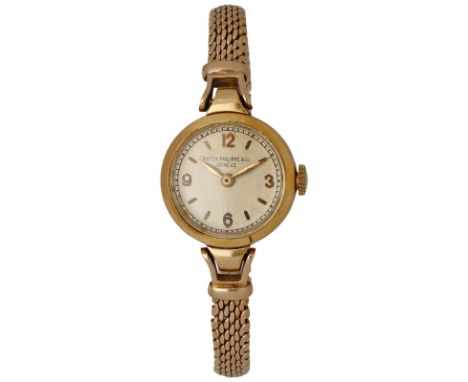 PATEK PHILIPPE DamenarmbanduhrLiebliches Modell von ca. 1936-1940 in Roségold 18 K mit Lünette in Roségold 18K.Uhrwerk Handau