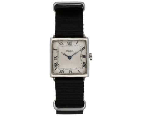 ROLEX Herrenarmbanduhr Rolex Uhr in Silber mit Lünette in Silber und schwarzem Reps-Band (nicht original).Uhrwerk Handaufzug 
