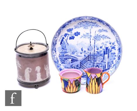 A Wedgwood blue and white 'Blue Palisade' pattern comport, decorated with Chinese landscape within floral border, diameter 29