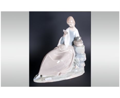 Nao Figure by Lladro ' Lady By The Well ' Impressed Marks to Base. 8.5 Inches Wide, 9 Inches High. Mint Condition.