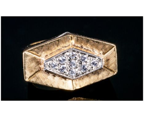 18ct Gold Diamond Ring, Modernist Design, Set With A Cluster Of Round Cut White Stones, Stamped 750, Ring Size K, Weight 6.5 