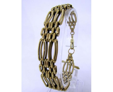 9ct gate link bracelet with T-bar, 20g 