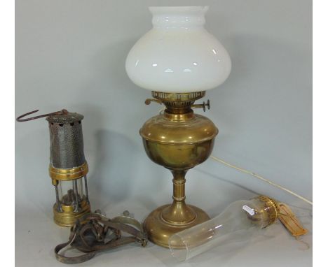 Unnamed vintage miners lamp in brass and steel, brass lamp, etc 