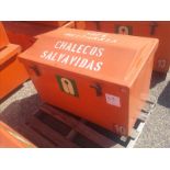 Large lifejacket container with approx. 18 lifejackets