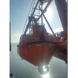 Harding 64 Person Lifeboat, No. of Pers.: 64, Material: G.R.P, L: 9.8, B: 3.3, D: 1.38, CUB: 33.