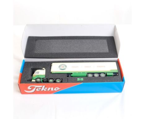  Tekno Volvo Fh 420 Globetrotter Tractor With Reefer Semitrailer -  C.G. Timmermans | Scale: 1:50 | Model Code: 55101 | Certi