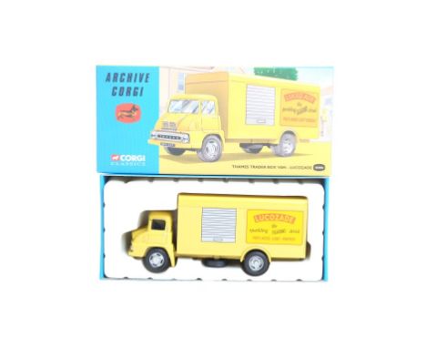  Corgi Thames Trader Box Van - Lucozade | Scale: 1:50 | Model Code: 30306 | Certificate: Yes | Lot Condition: Good | Mirrors: