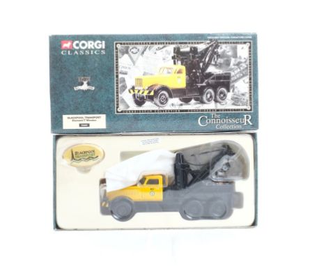  Corgi Diamond T Wrecker - Blackpool Transport | Scale: 1:50 | Model Code: 55605 | Certificate: Yes | Lot Condition: Good | M